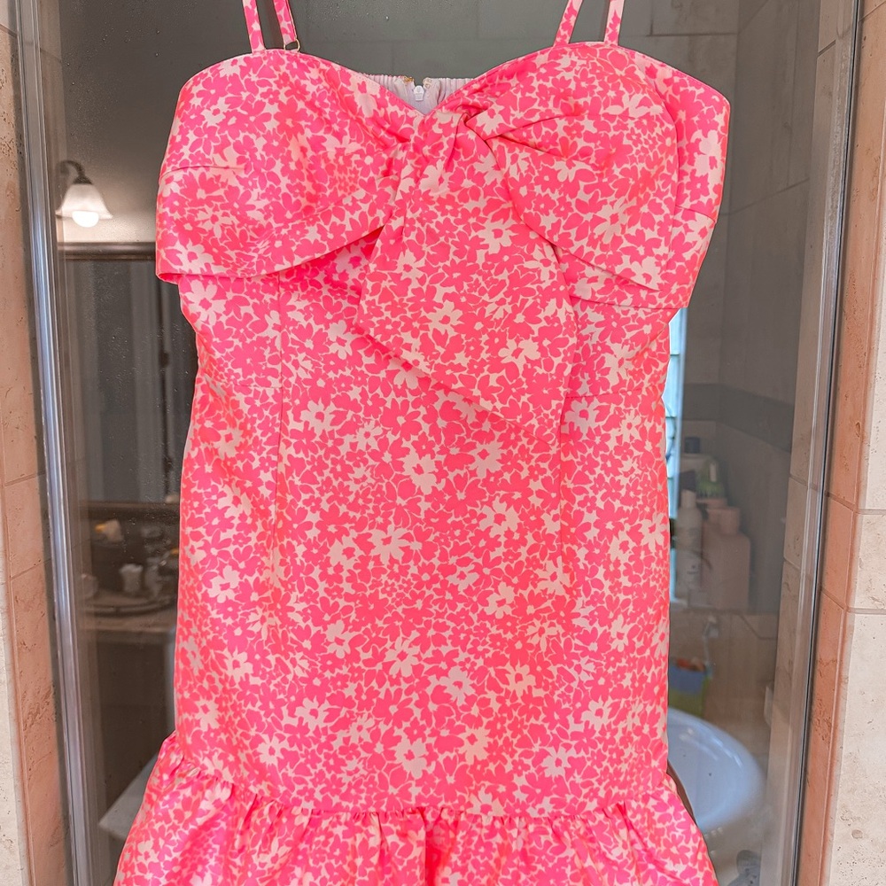 *NWT* Pink Floral Sleeveless Romper
